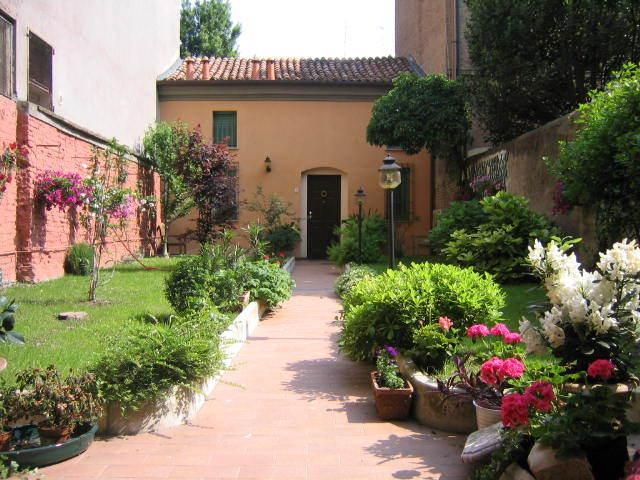 Bed and Breakfast Il Giardino Fiorito Ferrara Exterior foto