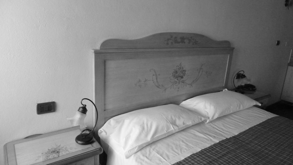 Bed and Breakfast Il Giardino Fiorito Ferrara Exterior foto