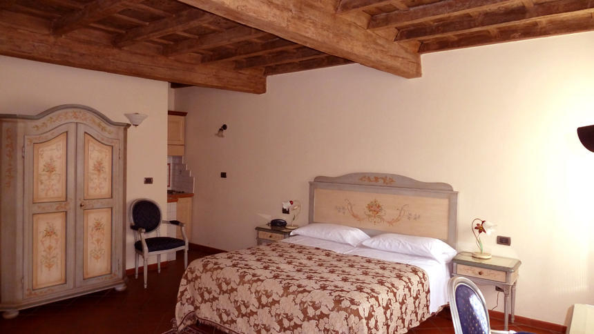 Bed and Breakfast Il Giardino Fiorito Ferrara Zimmer foto